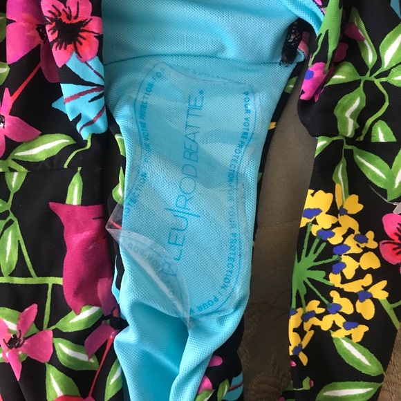 🆕 Rod Beattie floral bikini bottom - Picture 3 of 4